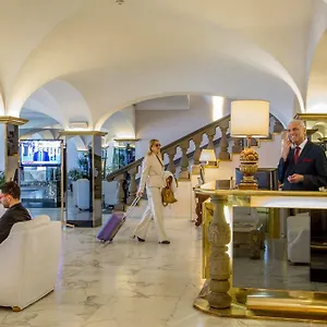 Hotell Shangri-la By Omnia