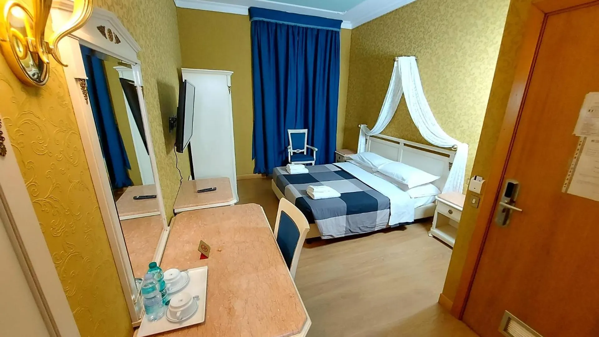 Hotel Positano 2 Rzym 2*,  Włochy