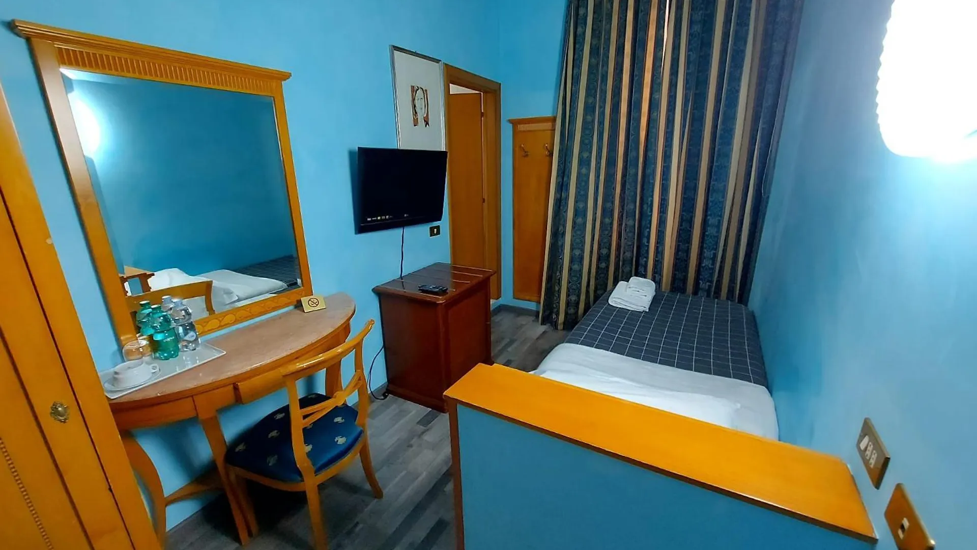 Hotel Positano 2 Rzym 2*,