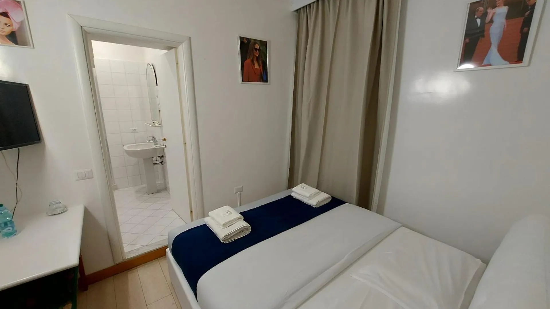 Hotel Positano 2 Rzym 2*,  Włochy