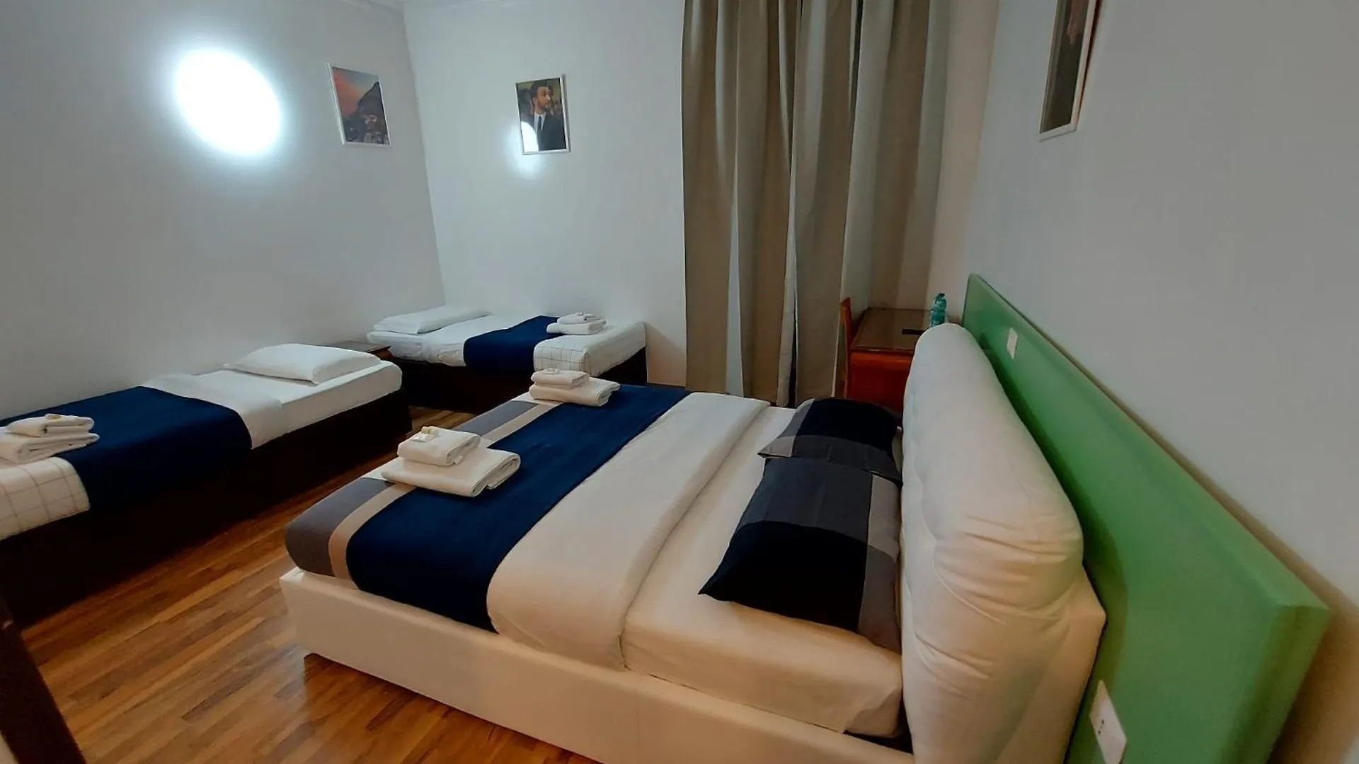 Hotel Positano 2 Rome 2*,