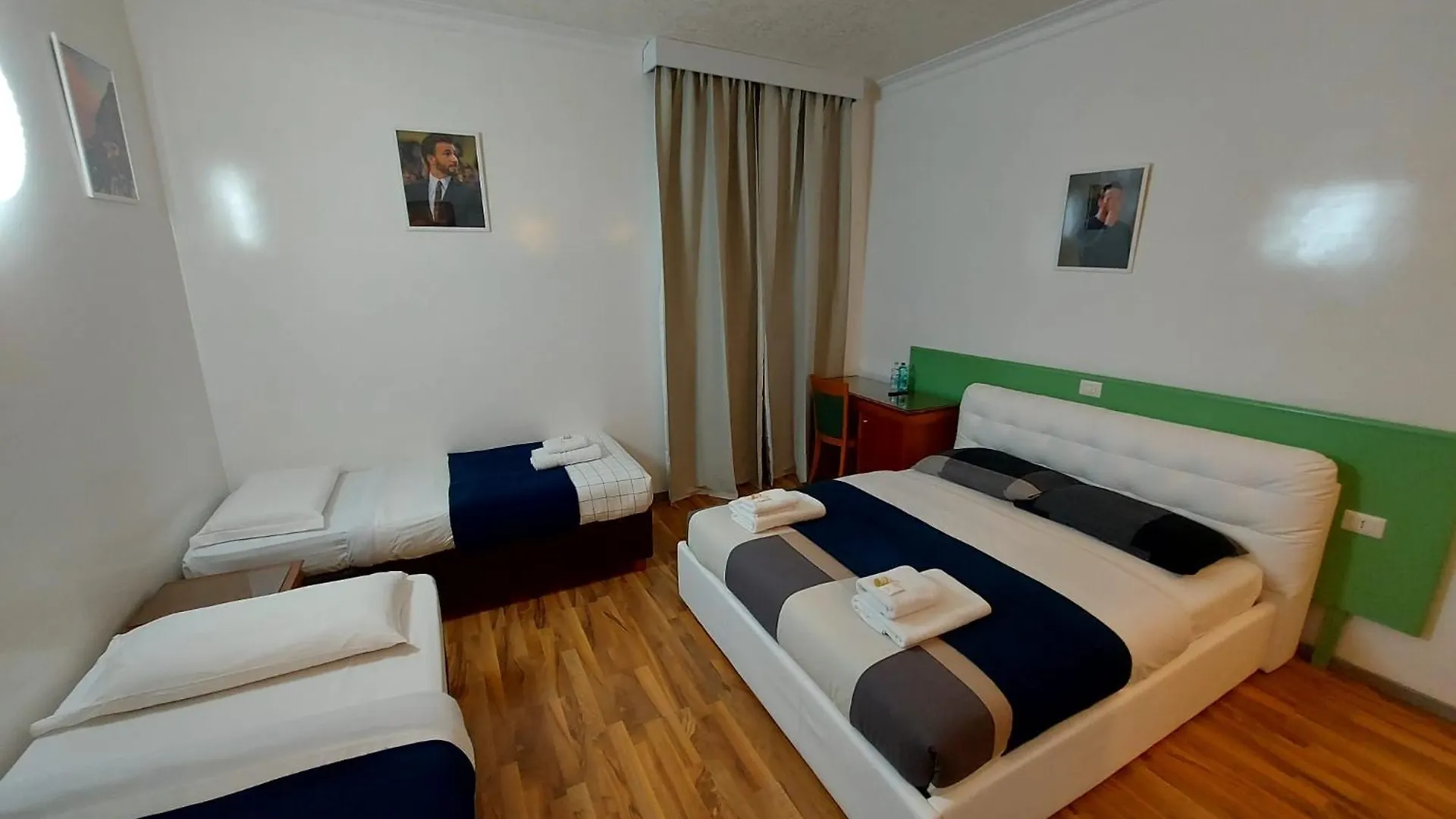 Hotel Positano 2 Rome 2*,  Italy